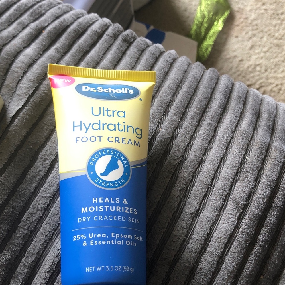 Dr. Scholl's Ultra Hydrating Foot Cream - Blue & Yellow